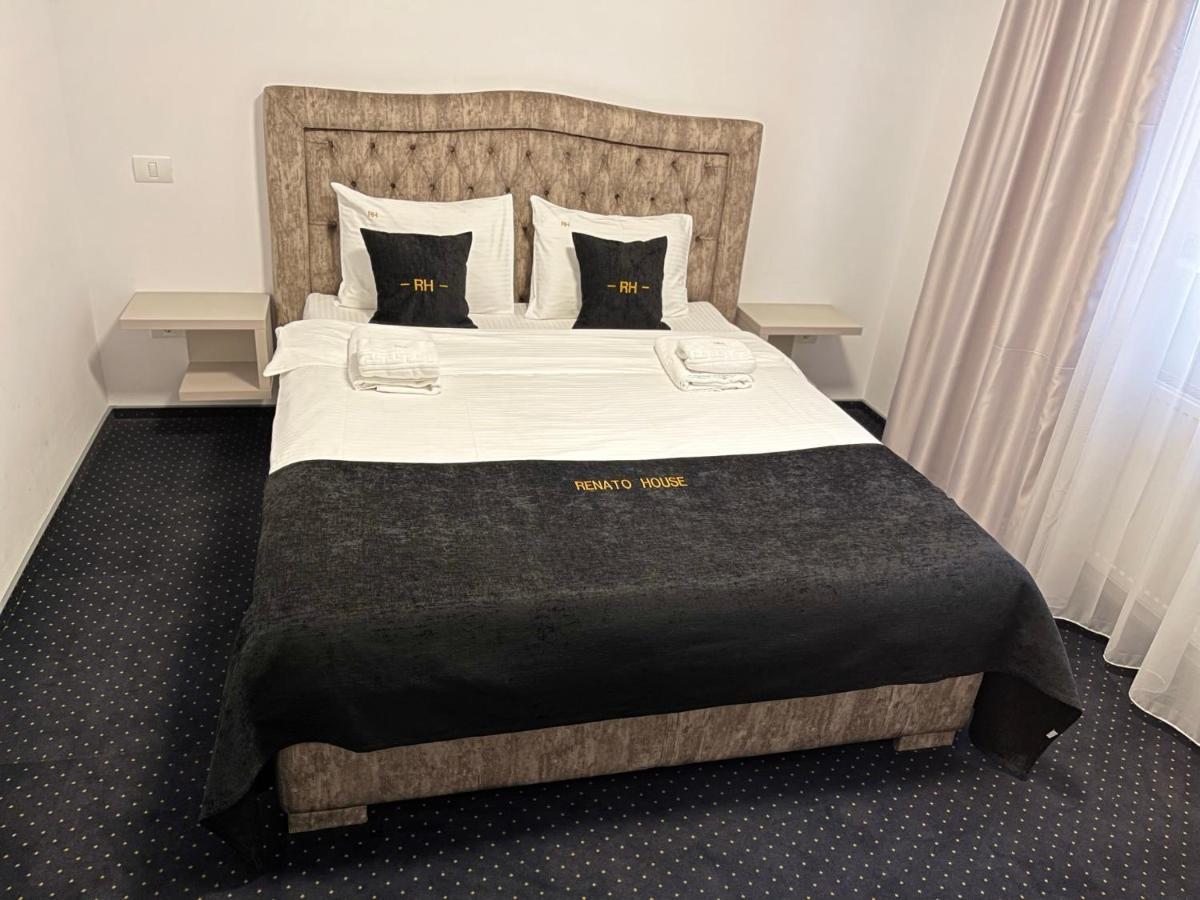 Renato House Hotel Târgu Jiu Eksteriør billede